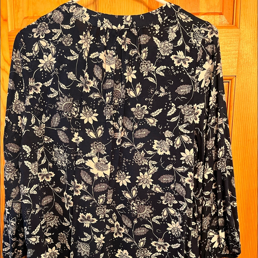 Rose &Thyme 1/4 sleeve shirt